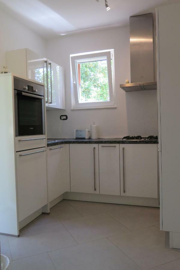 Lumbrela Apartments Starigrad Paklenica Exterior foto