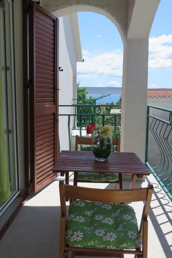 Lumbrela Apartments Starigrad Paklenica Exterior foto